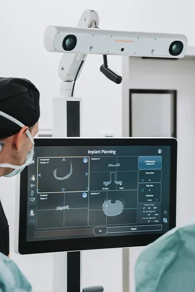 Robot-asszisztált térdprotézis műtét